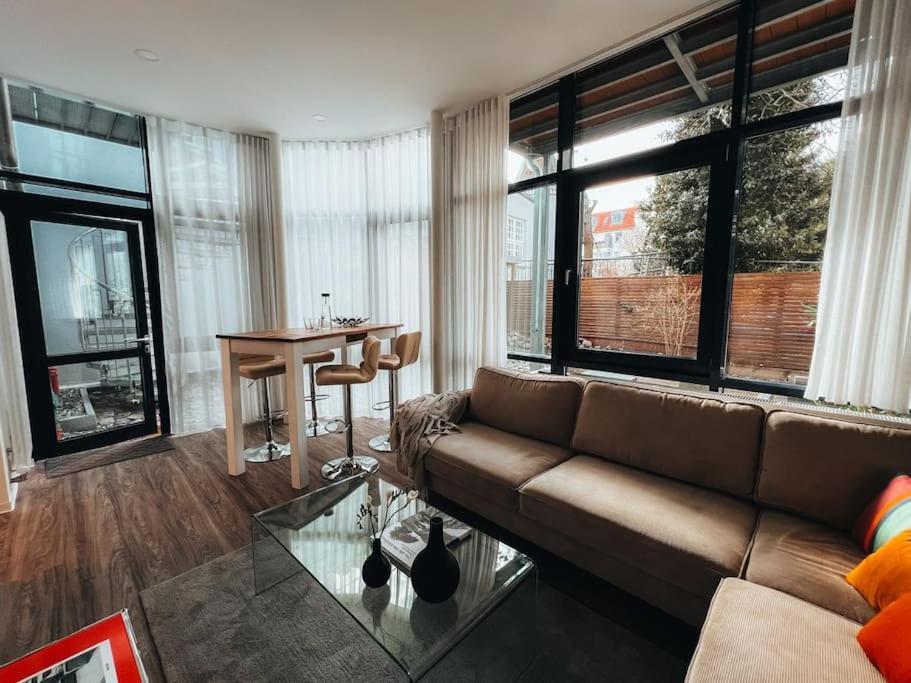 Lieblingsapartment No.10 Mit 2 Schlafzimmern Und Eigener Terrasse Rostock Eksteriør billede